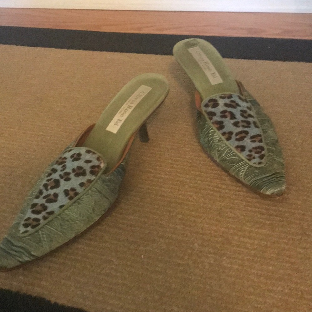 Olivia rose Tai shoes silk fabric in green